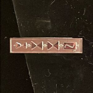 Vintage-1950s-1.5” x 0.33” Robbins Company Art Deco silver tone tie bar/clip